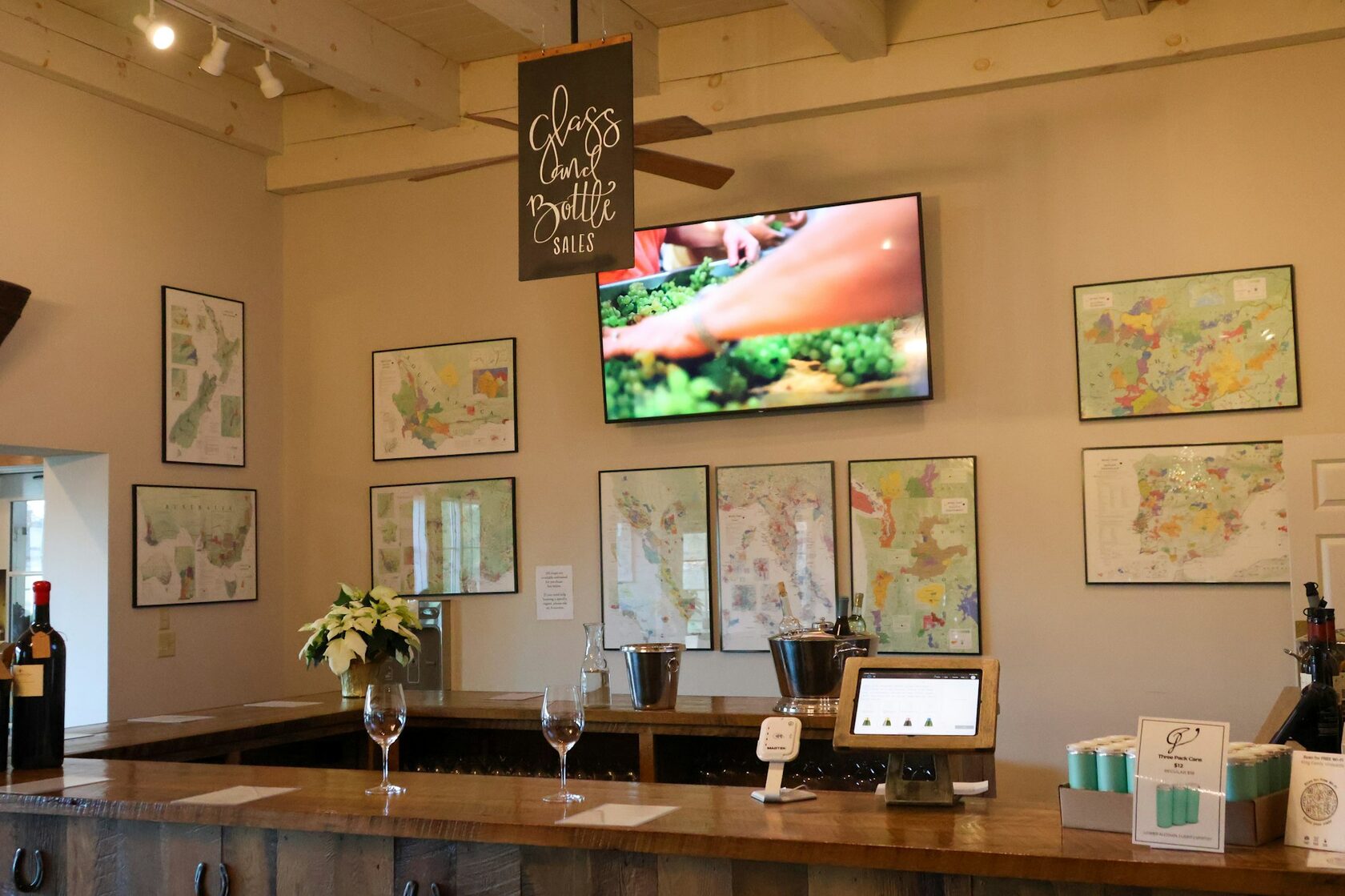 The Lucky Hills tasting room set for a session